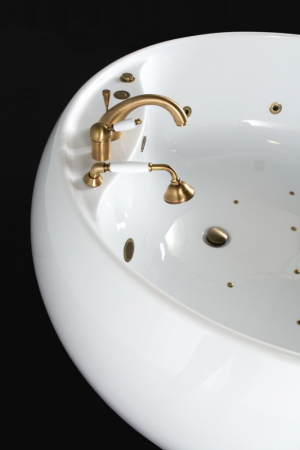Акриловая ванна BELBAGNO BB30-1550